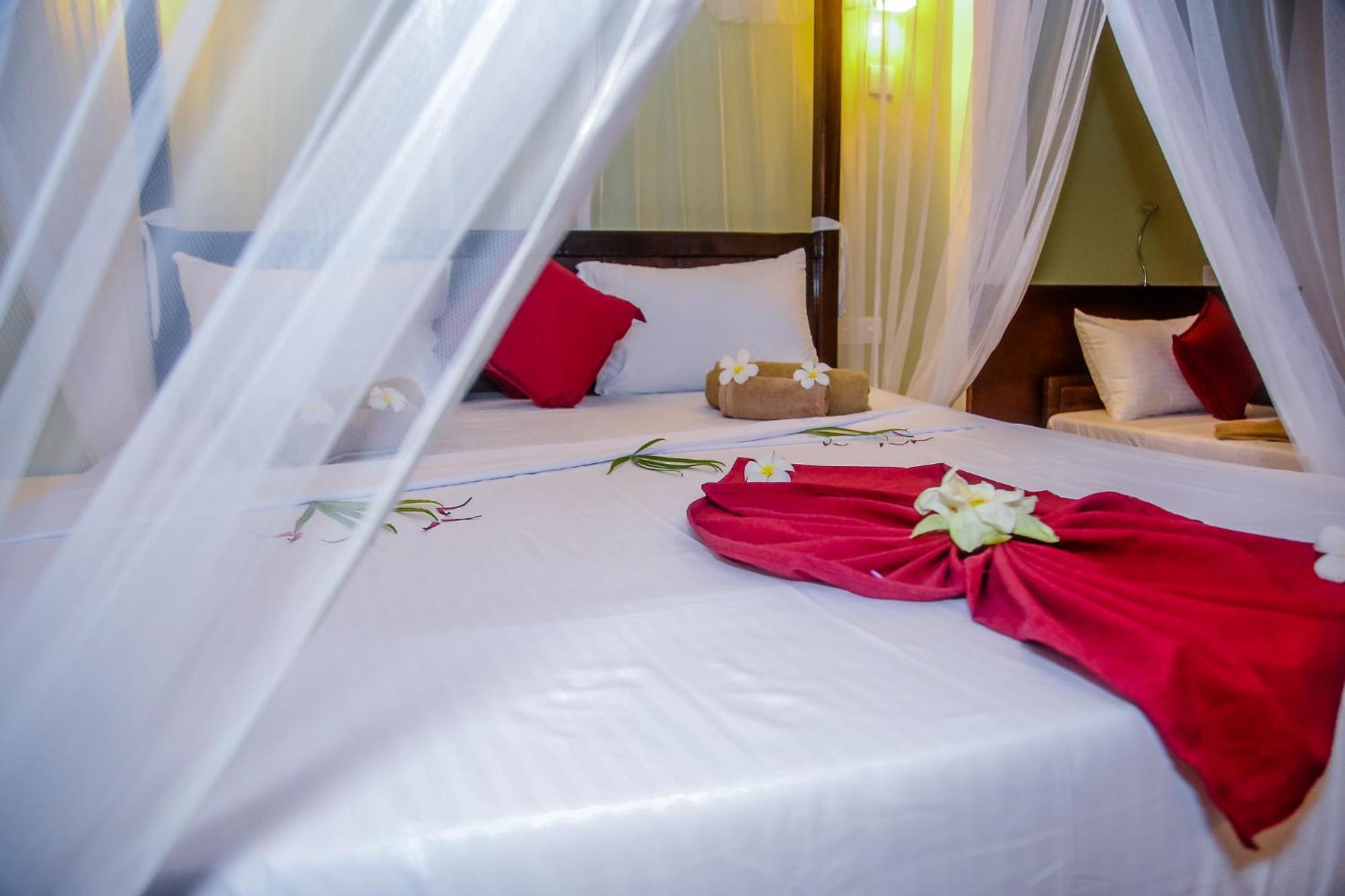 Hotel Anchorage Mirissa Zewnętrze zdjęcie